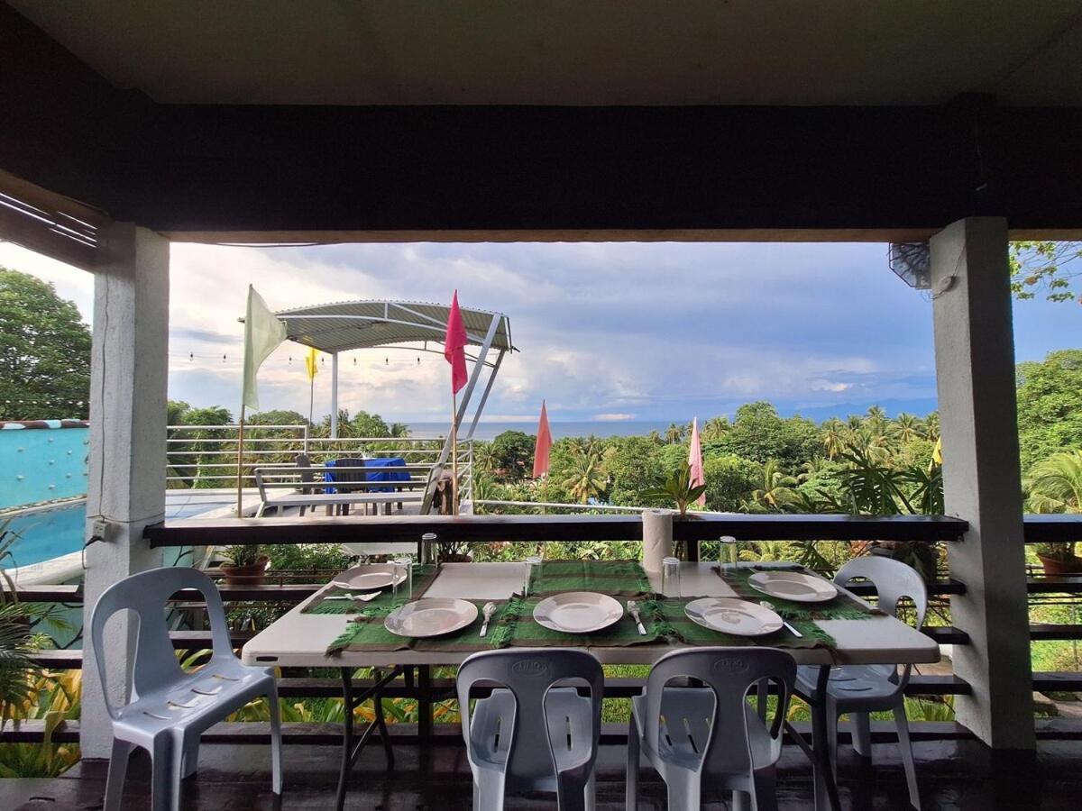 Island Samal Overlooking View House With Swimming Pools San Antonio  Exterior photo