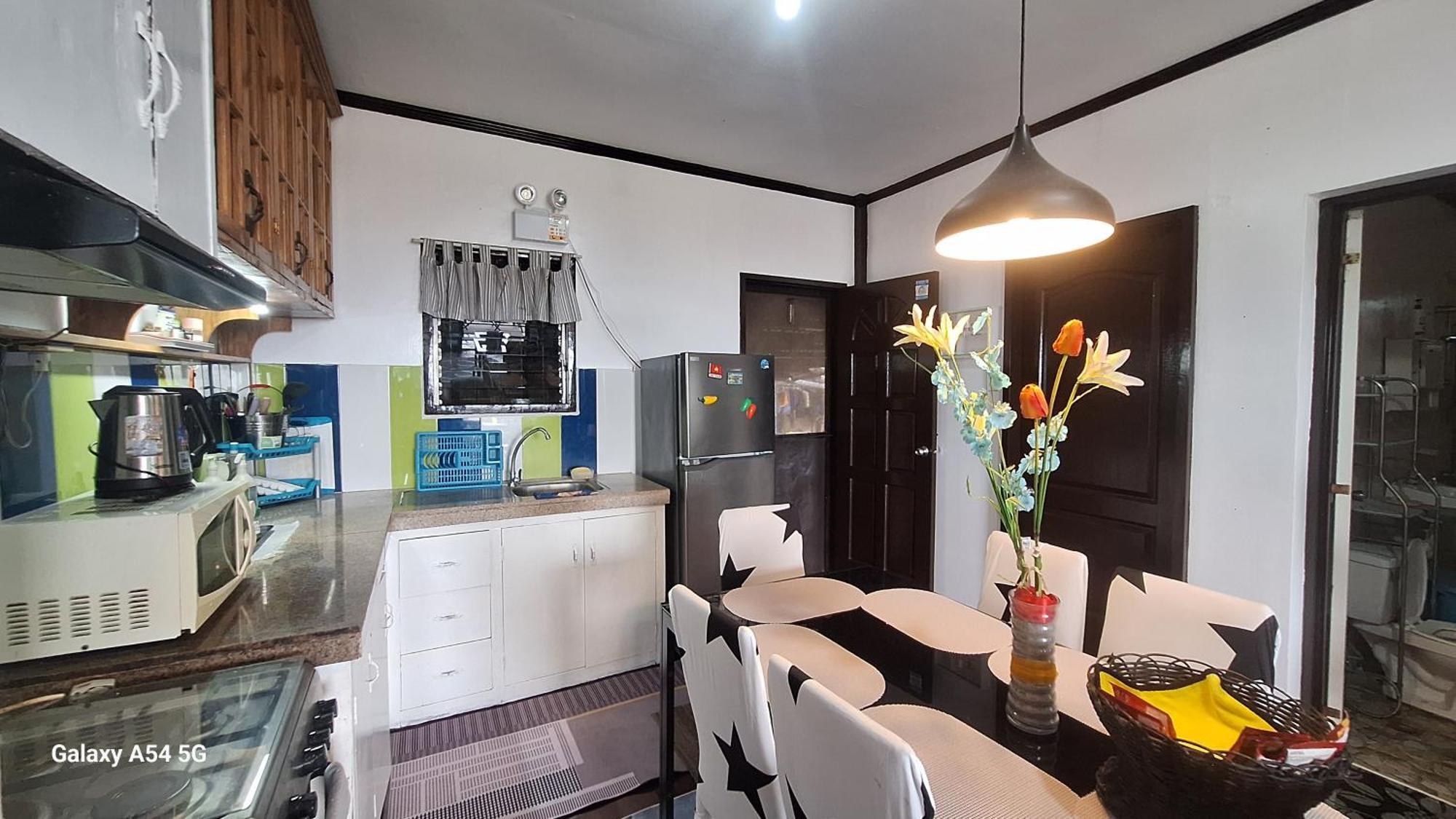 Island Samal Overlooking View House With Swimming Pools San Antonio  Exterior photo